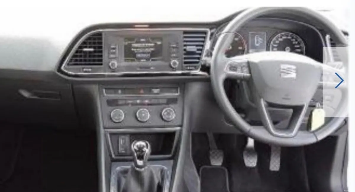 SEAT Leon  Estate 2016 Low milage - Image 3