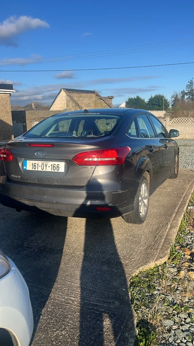 Ford focus Saloon - Image 1