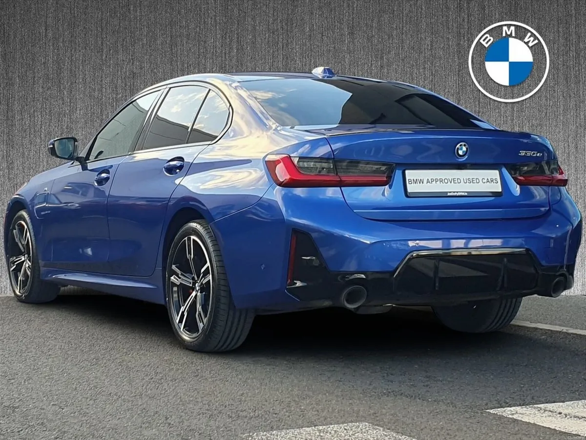 BMW 3-Series 330e M Sport Saloon - Image 3
