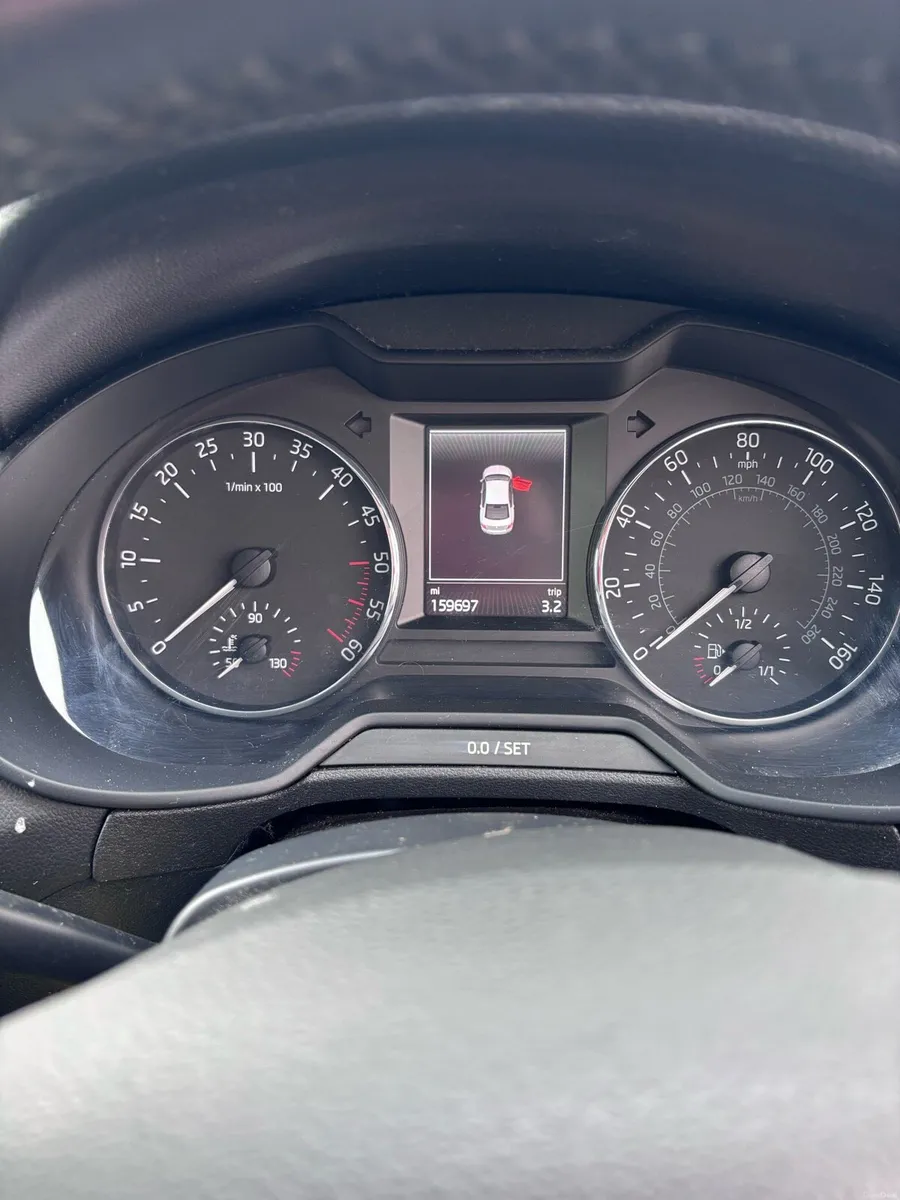 Skoda Octavia Elegance TDi - Image 3