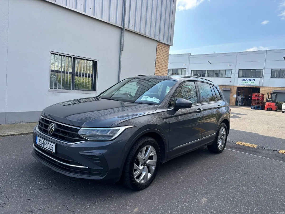 VW Tiguan 2.0TDI 2023 - Image 2
