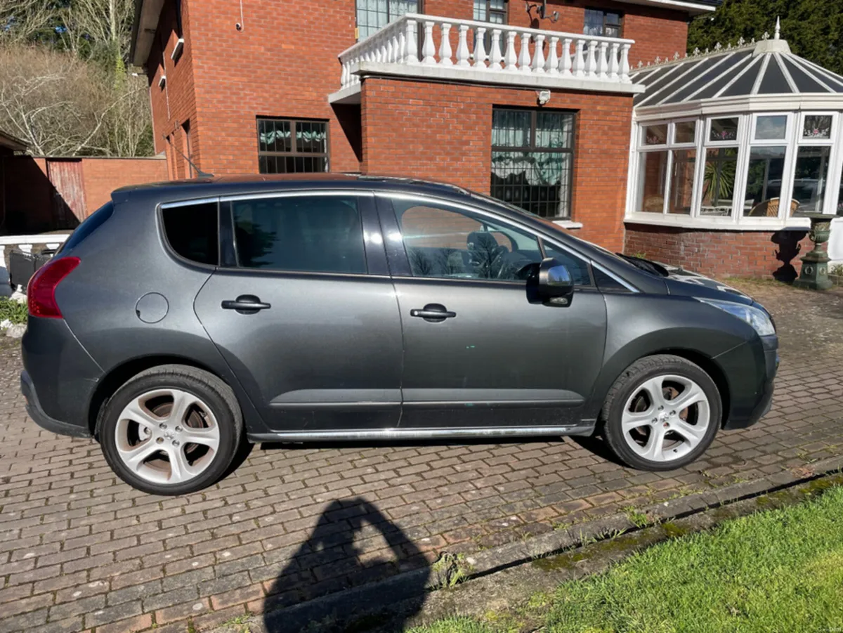 Peugeot 3008 1.6 E-HDI EGC 115BHP 5DR AUTOMATIC - Image 4