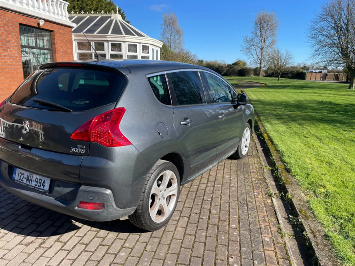 Peugeot 3008 1.6 E-HDI EGC 115BHP 5DR AUTOMATIC - Image 1