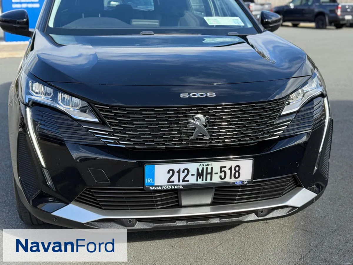 Peugeot 5008 ACTIVE 1.5 BLUE HDI 130Ps * 7 Seater - Image 4