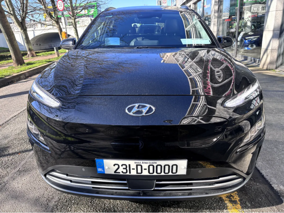 Hyundai KONA ULTIMATE 64KW EV - Image 3