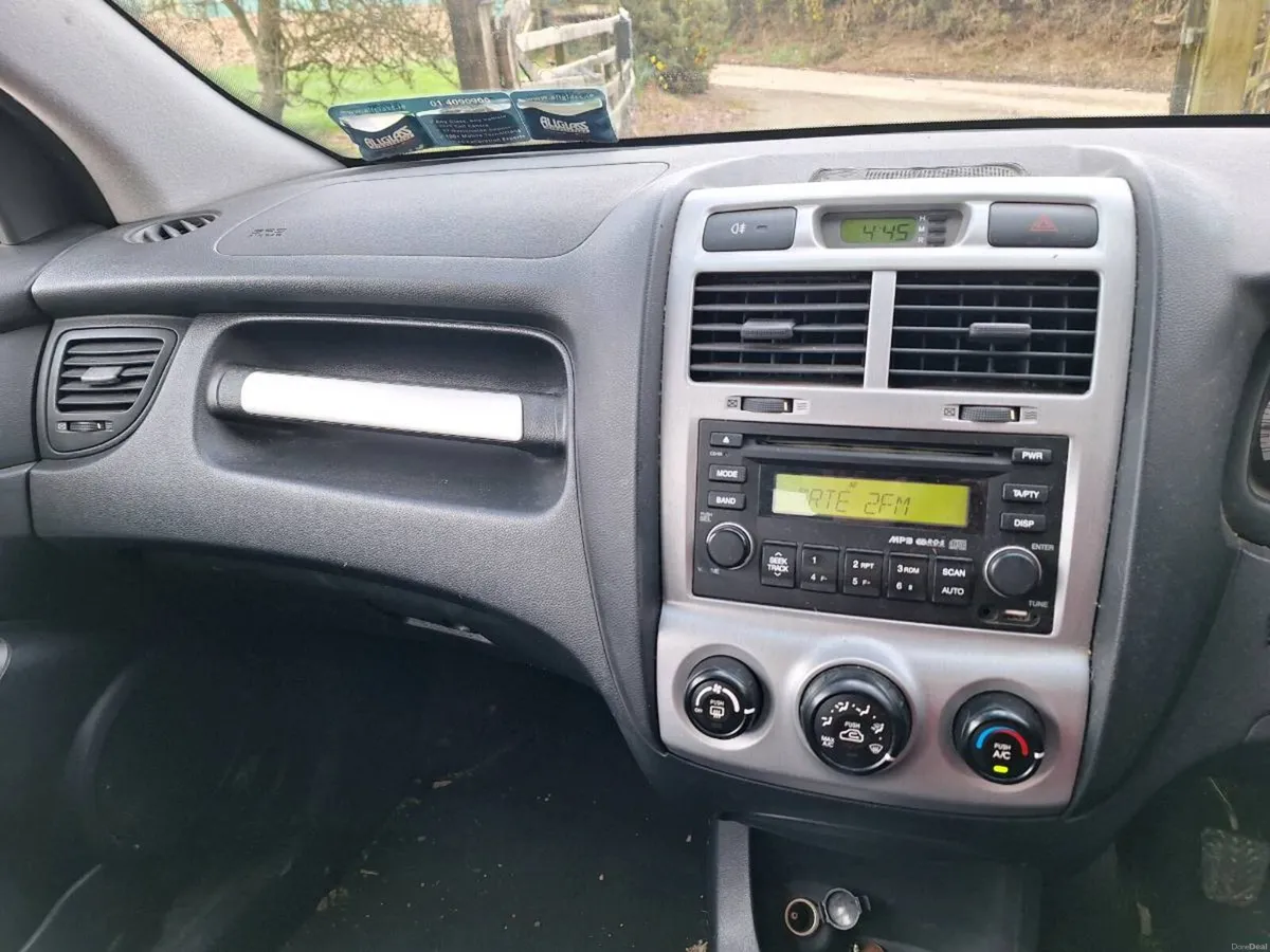 10 KIA SPORTAGE 4WD 2.0 DIESEL - Image 4