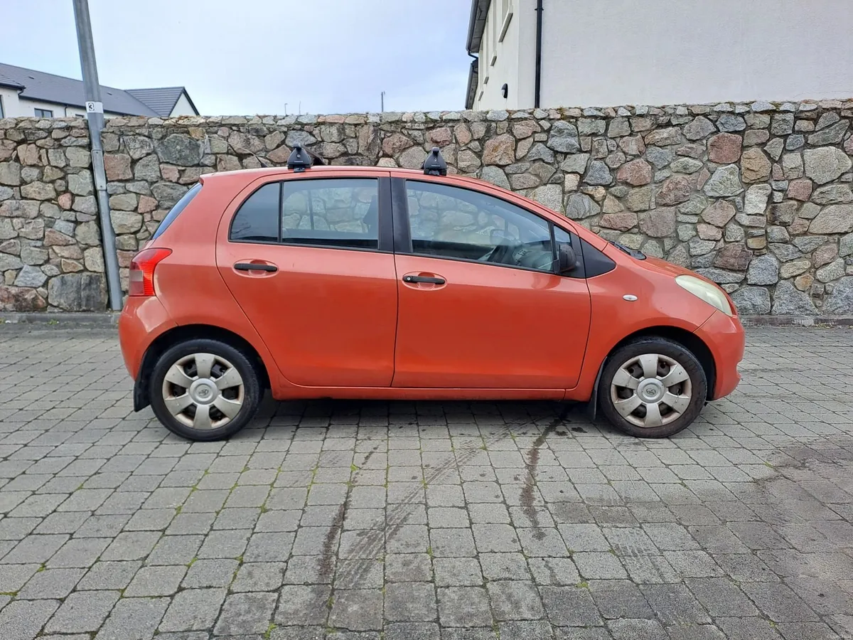 Toyota Yaris 2007 - Image 1