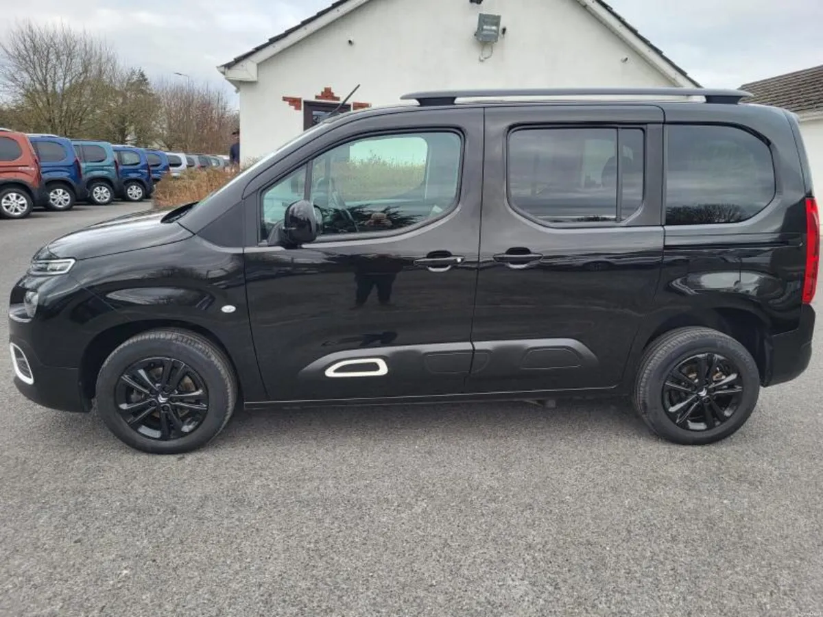 Wheelchair Accessible - Image 4