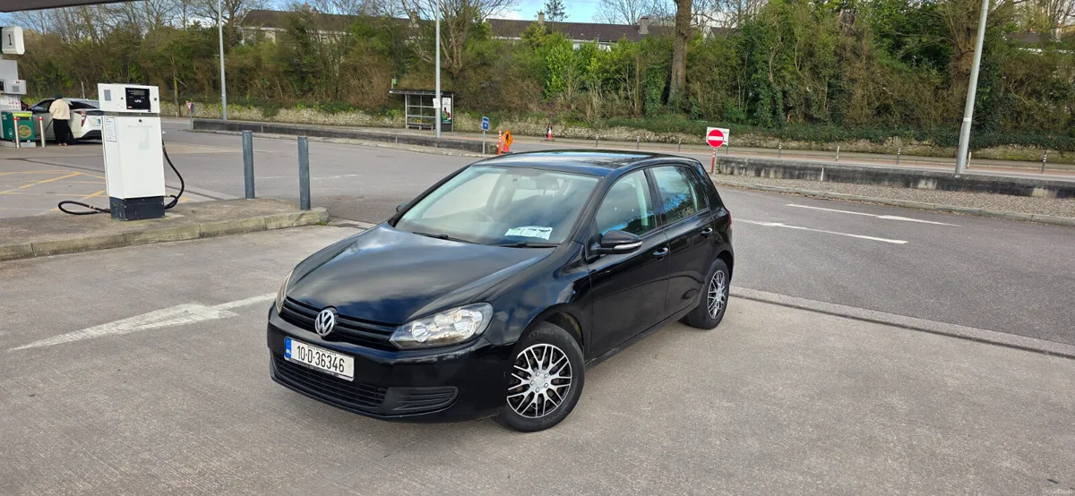 Volkswagen Golf Low Miles NCT and TAX - Image 2
