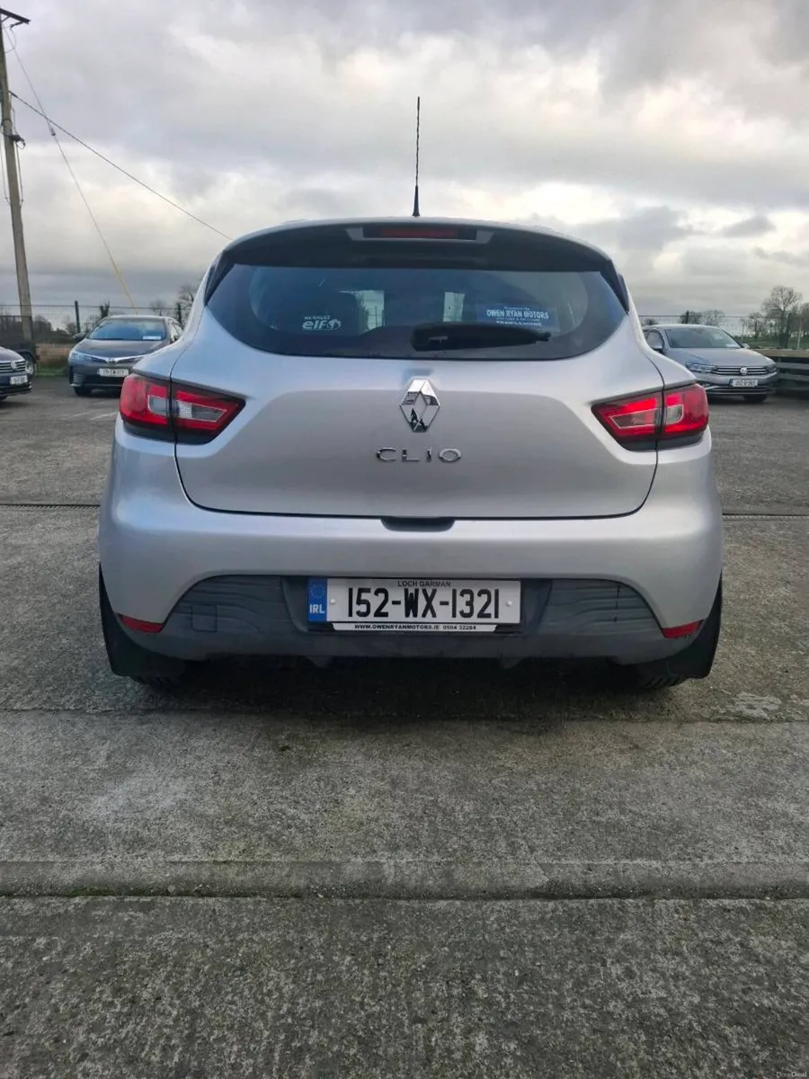 RENAULT CLIO 1,1 PETROL 2015 @ OWEN RYAN MOTORS - Image 4