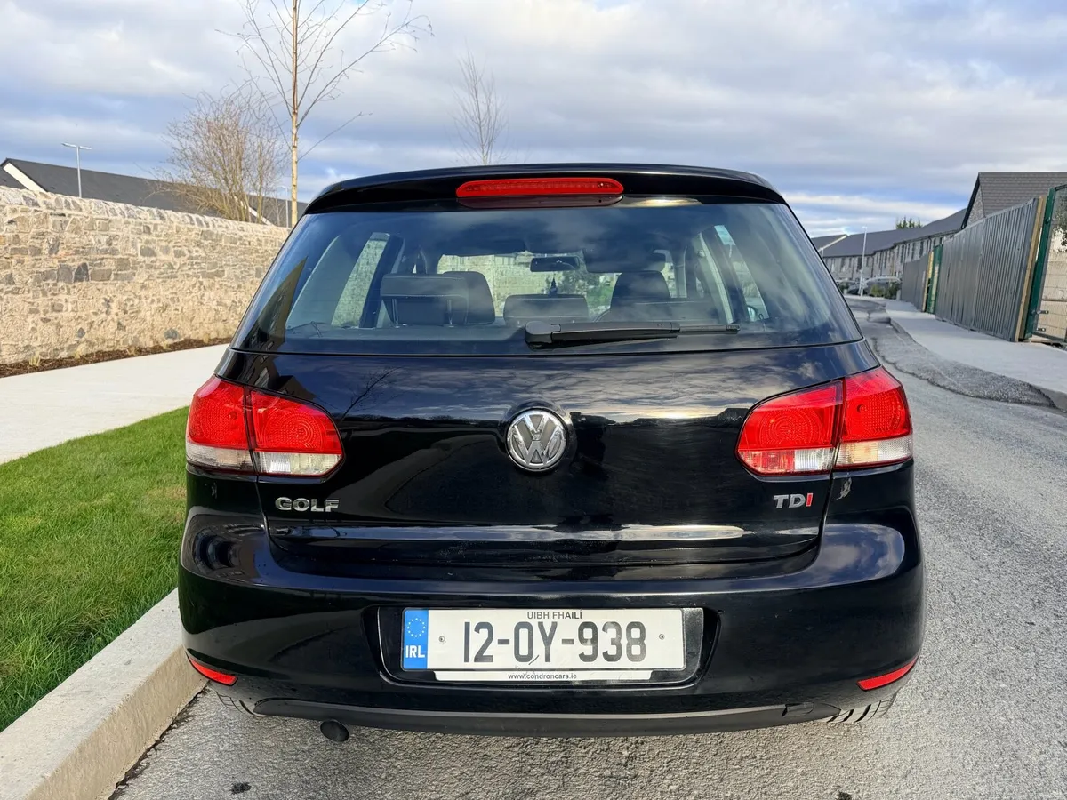 Volkswagen Golf 1.6 TDI Match edition - Image 4