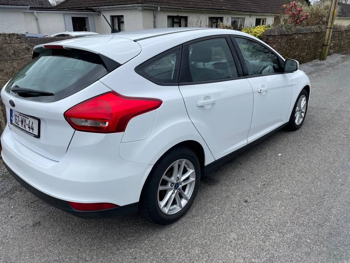 Ford Focus Style 1.5TD 2016 - Image 4