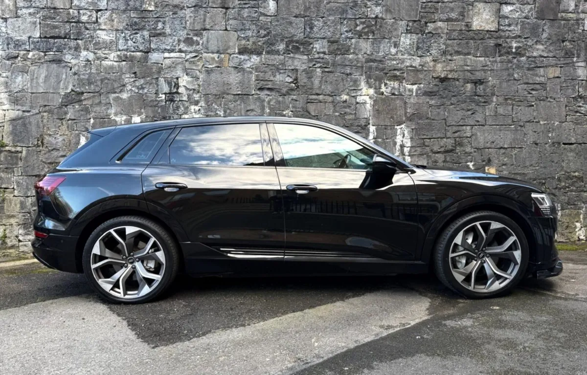 2020 Audi Etron 50 quattro 71kWh 22" Alloys - Image 3