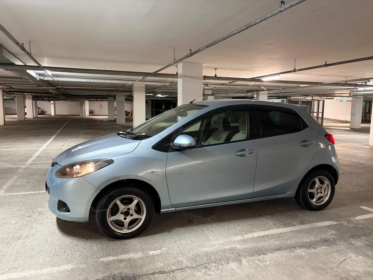 Mazda Demio 2011 automatic - Image 3