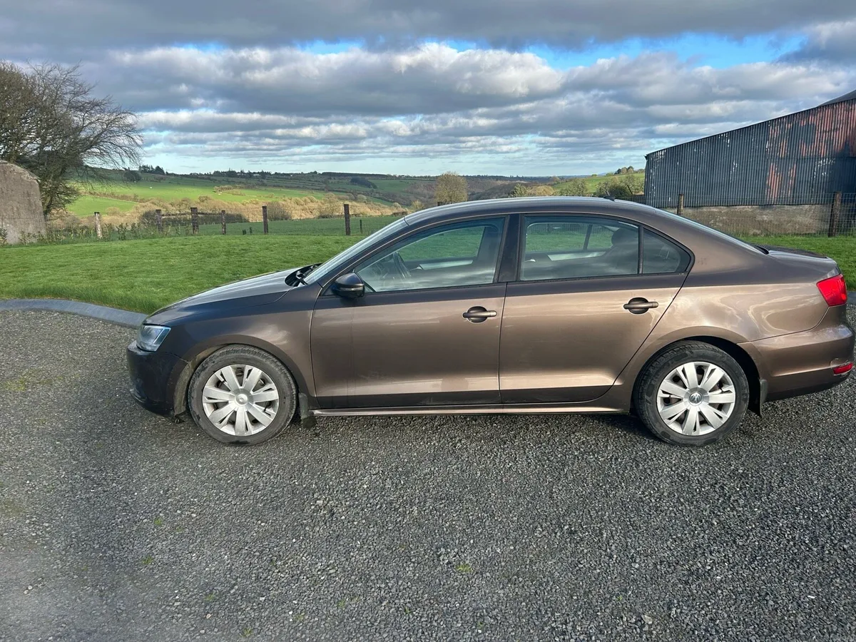 Volkswagen jetta 2012 *nct 02/27 - Image 1