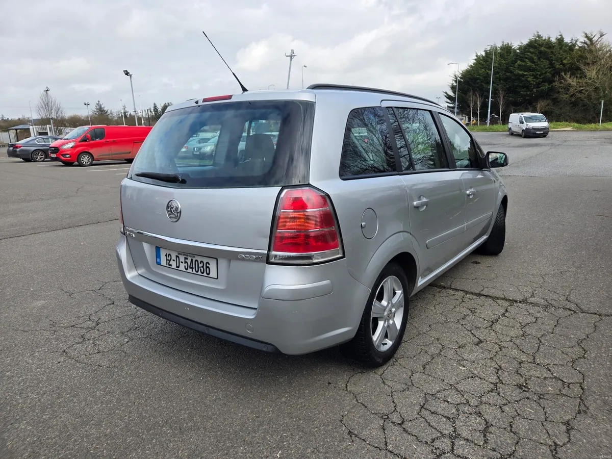 Opel zafira - Image 4