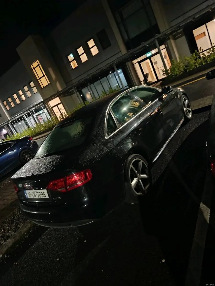 Audi A4 Automatic - Image 4