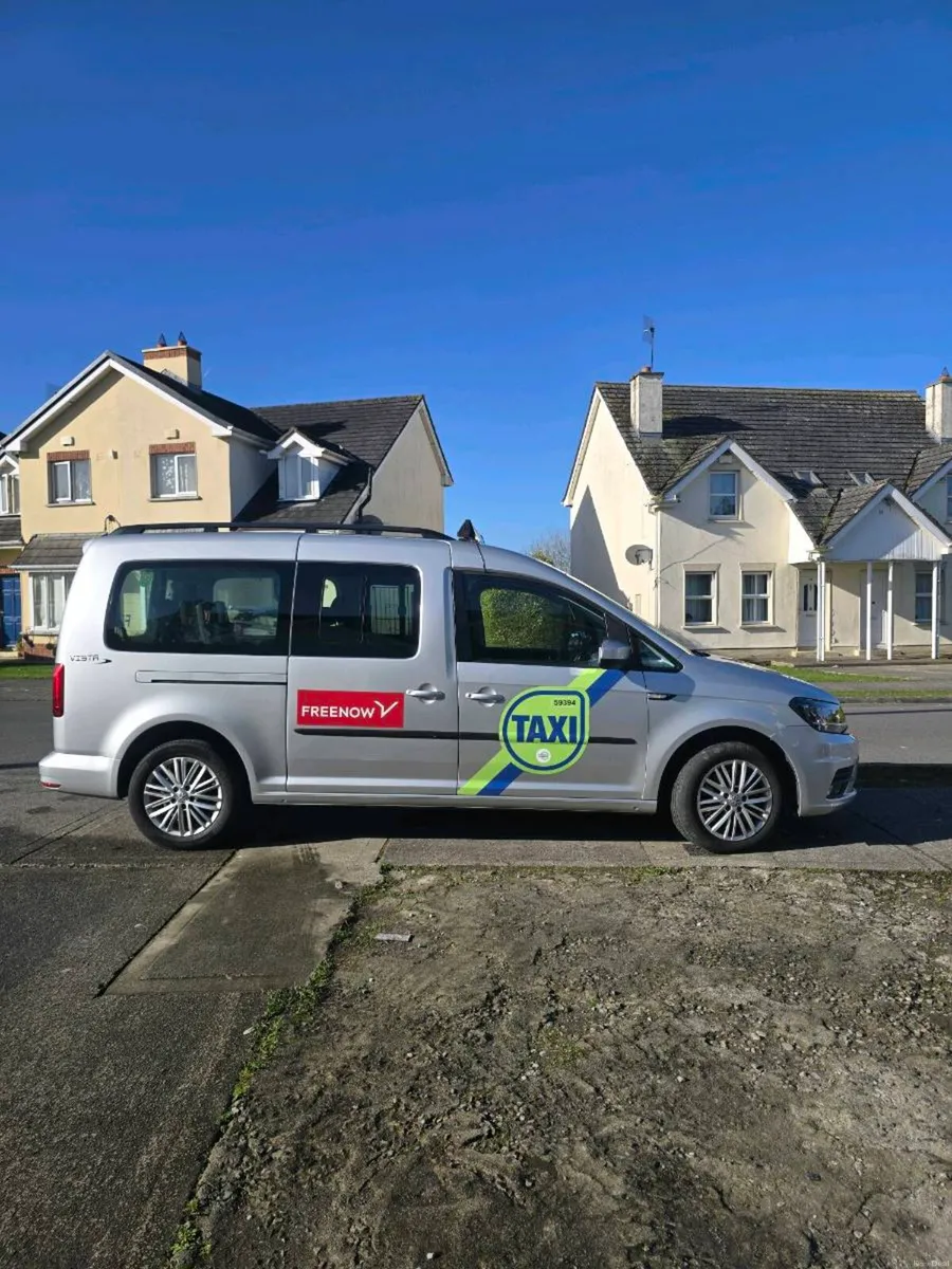 Vx Caddy 2020 7 Seater Automatic - Image 1