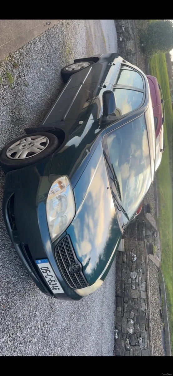 E12 corolla - Image 1