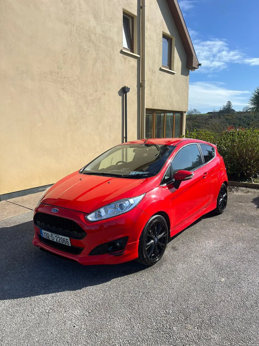 2013 Ford Fiesta Ecoboost Zetec S 123bhp - Image 2