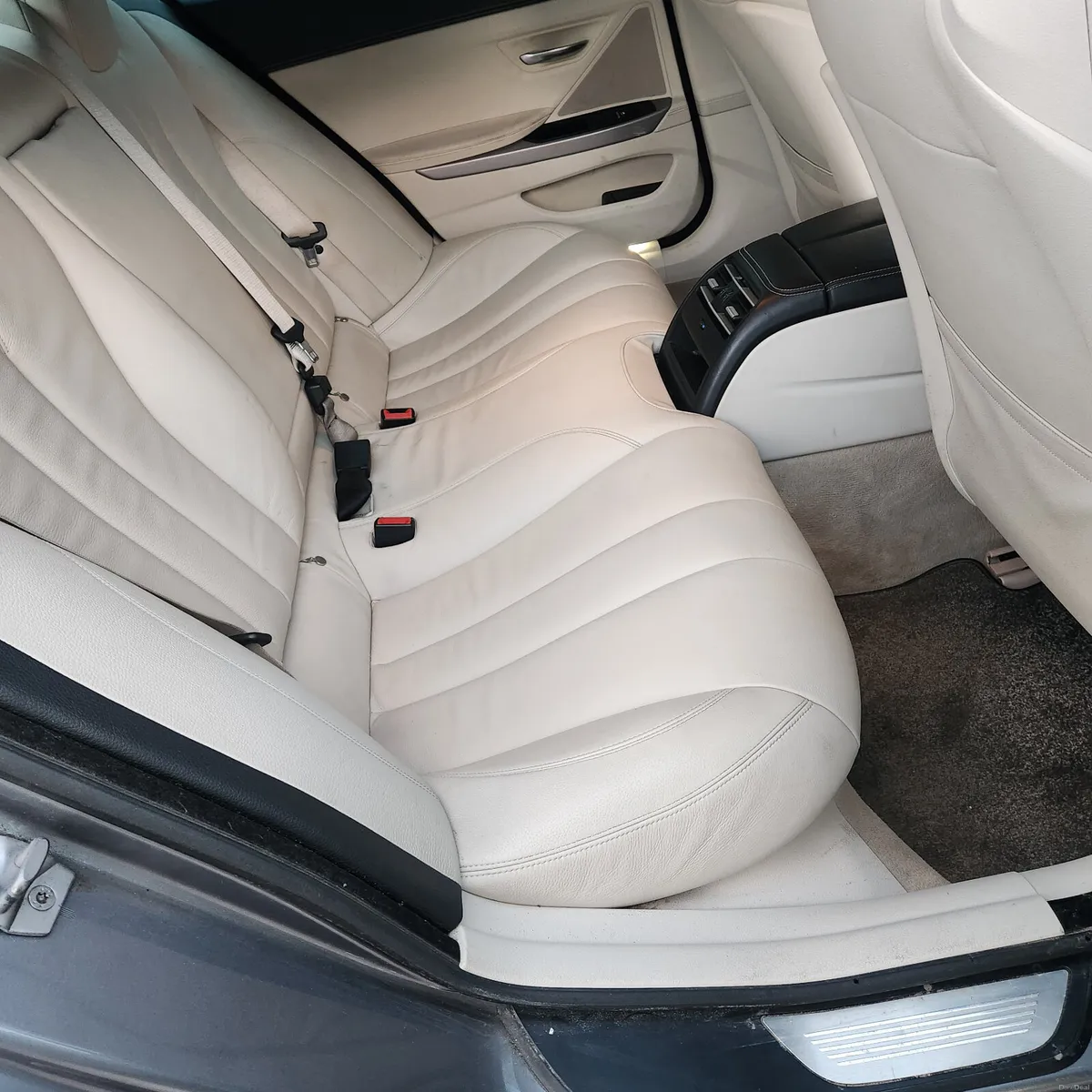 152BMW 6-Series 640D M SPORT - Image 4