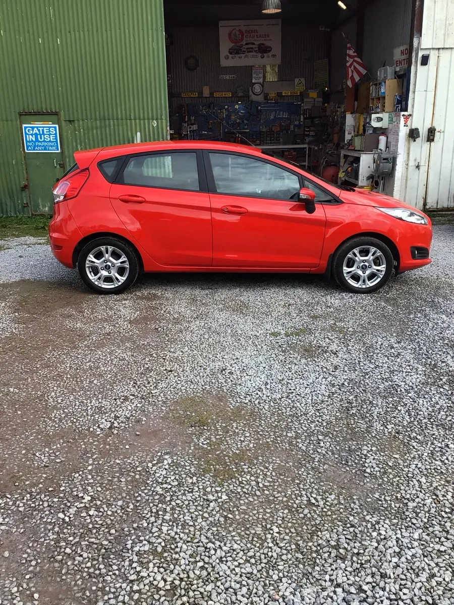 Ford Fiesta - Image 3