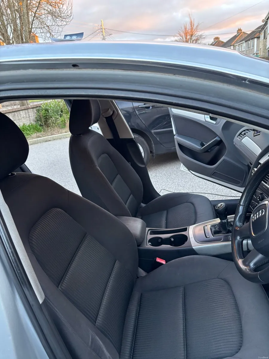 Audi A4 B8 SE - Image 3