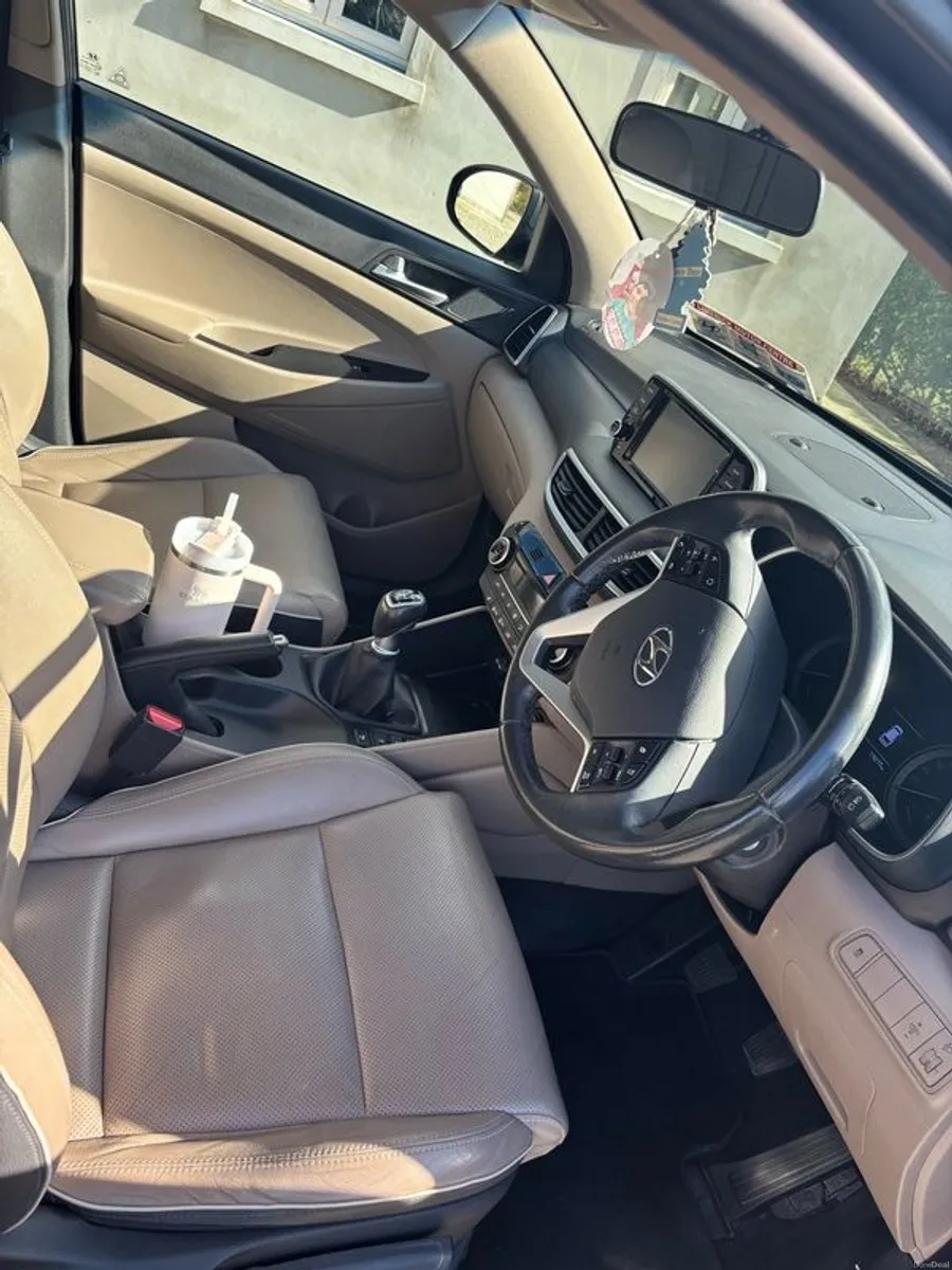 2019 Hyundai Tucson - Image 4