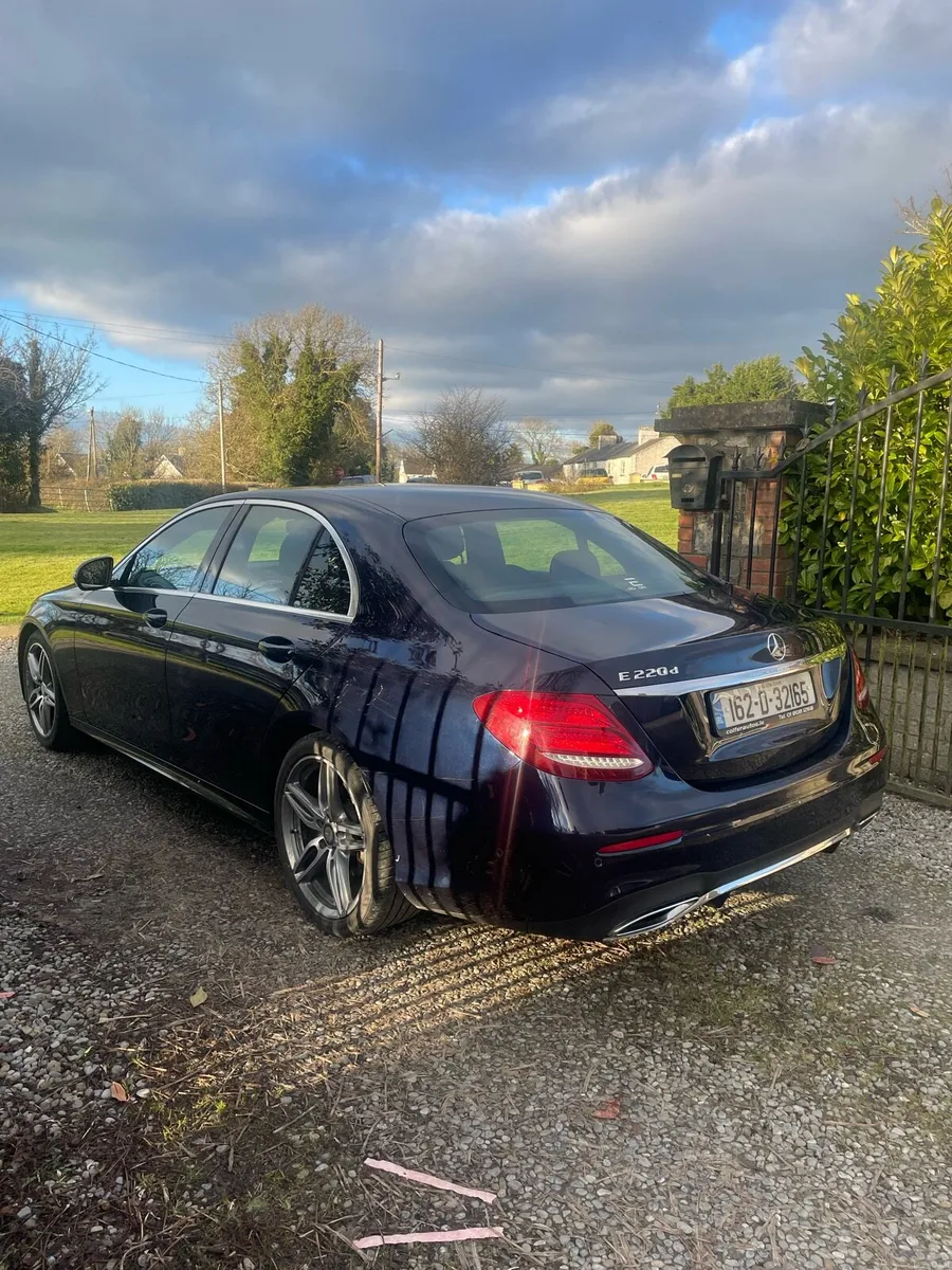 Mercedes E class AMG 220 - Image 2