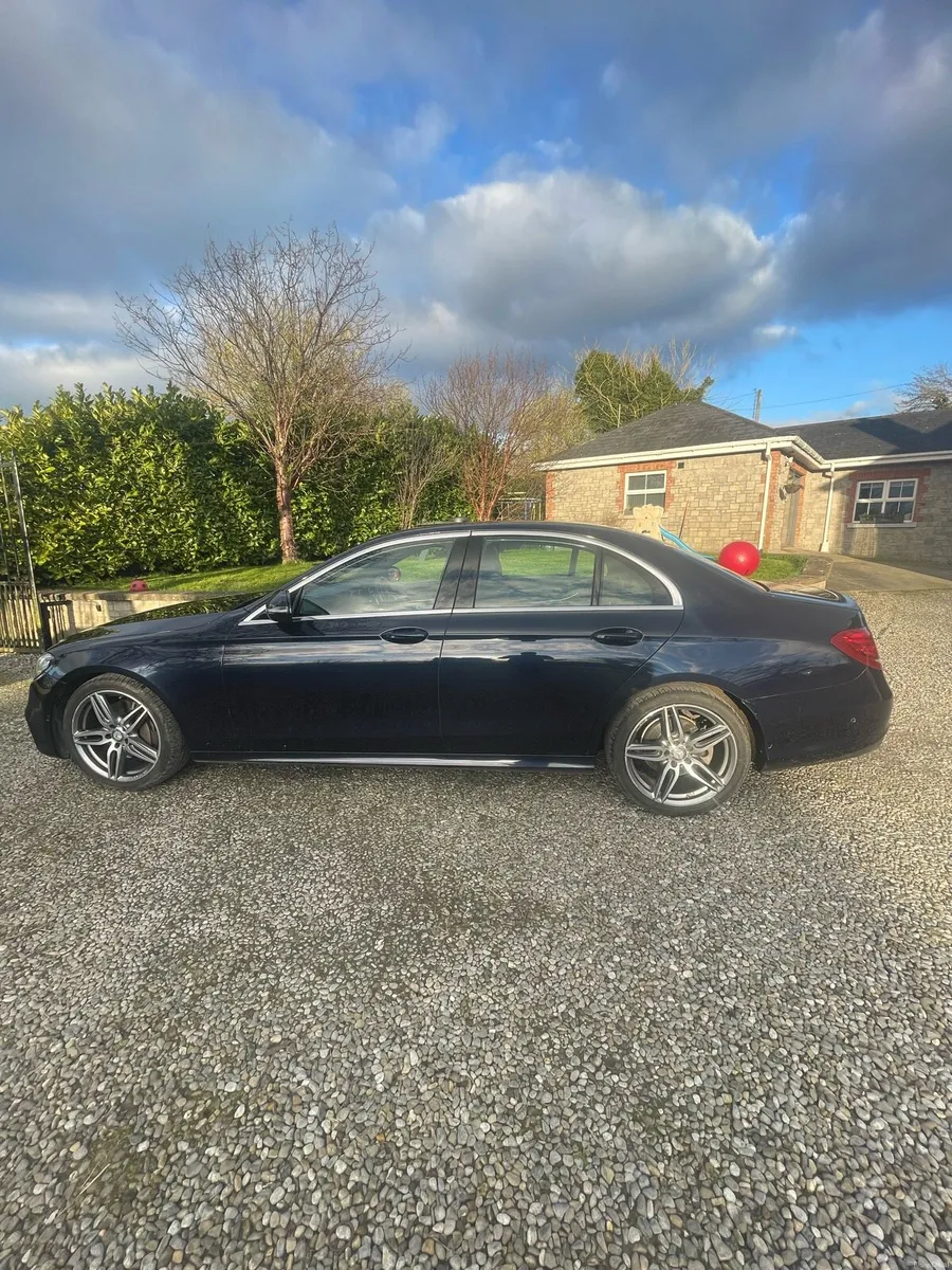Mercedes E class AMG 220 - Image 4