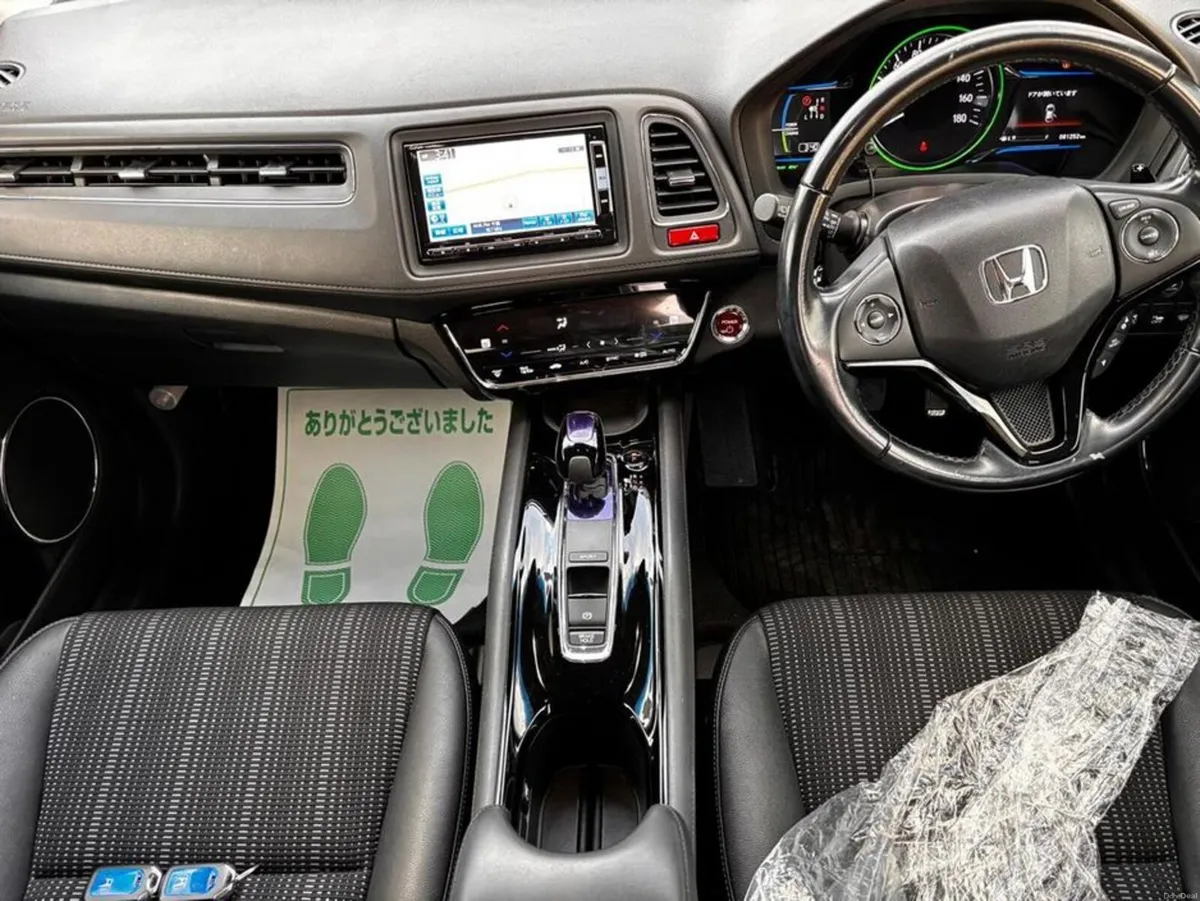 Honda Vezel 152 1.5 Hybrid Z - Image 2
