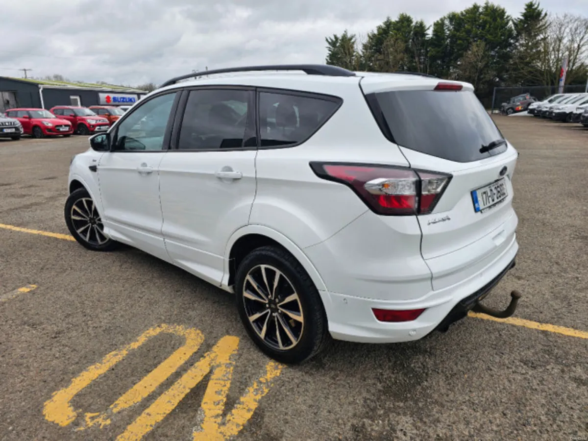 Ford Kuga ST Line 1.5 TDCI - Image 2