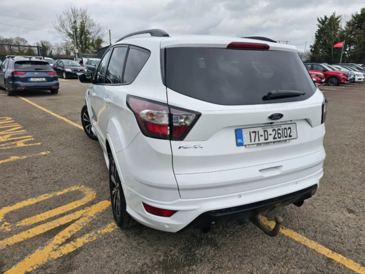 Ford Kuga ST Line 1.5 TDCI - Image 4