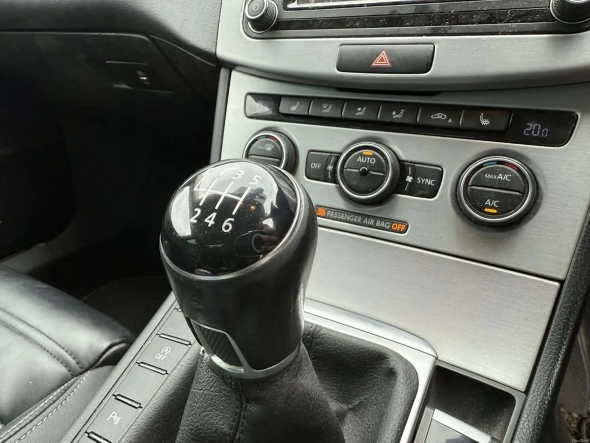 Volkswagen Passat CC 2.0 TDI GT BMT 150PS 4DR - Image 4