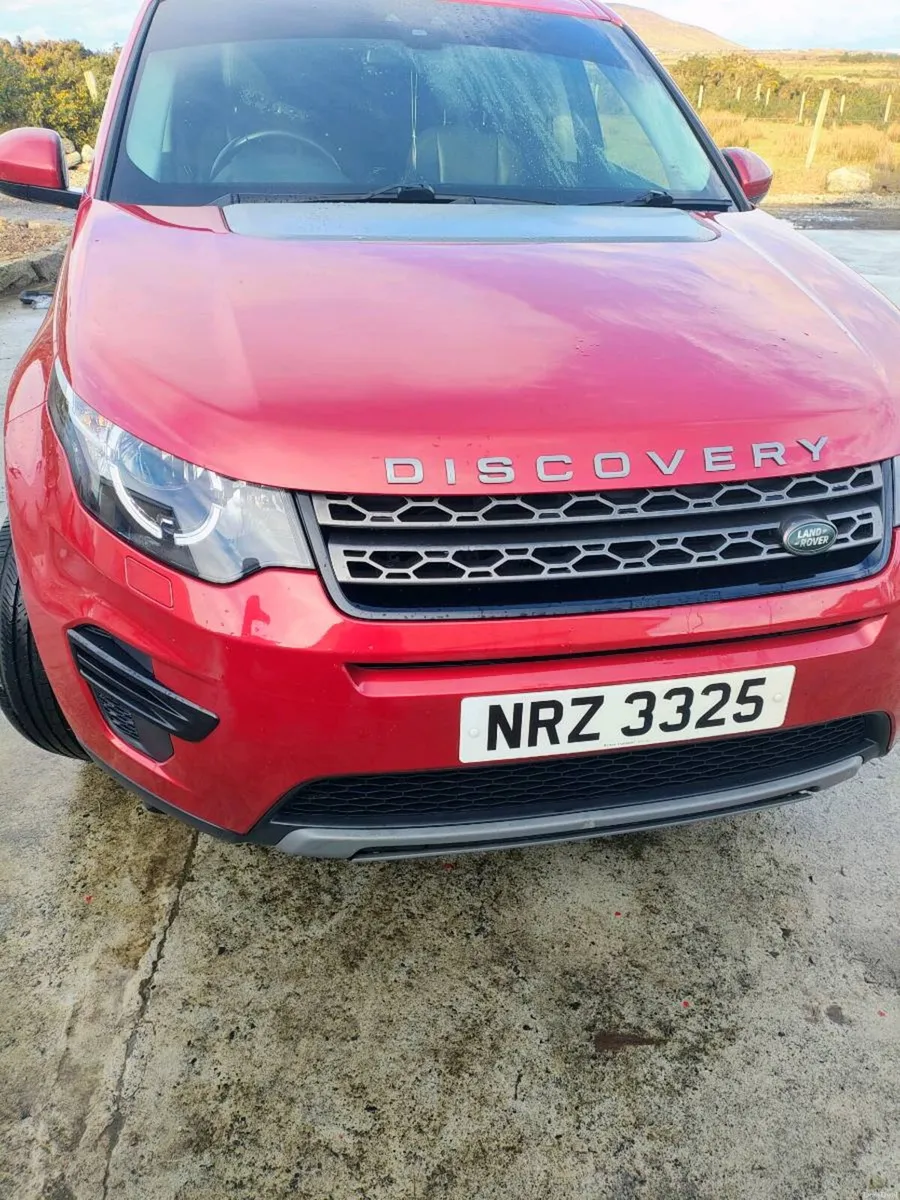 Land Rover Discovery Sport 2018 - Image 4