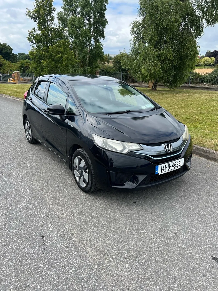 Honda Fit 1.5 Hybrid Automatic Low mileage - Image 1