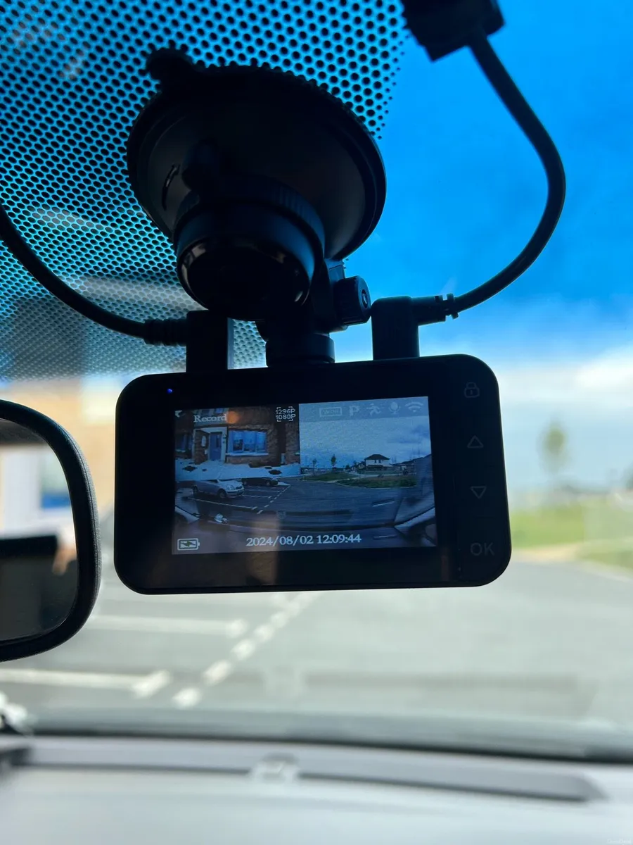 Honda Fit 1.5 Hybrid Automatic Low mileage - Image 4