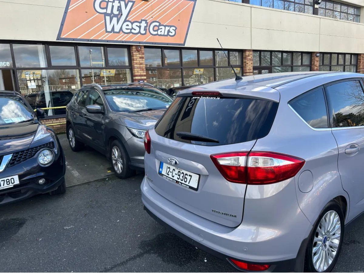 Ford C-Max AUTOMATIC///TITANIUM MODEL///TINY MLS// - Image 4