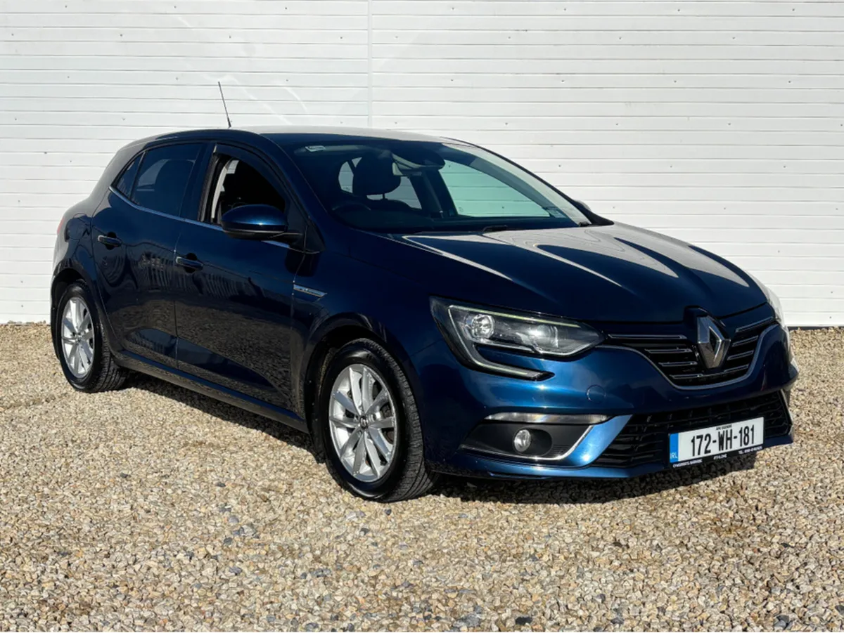 Renault Megane DYNAMIQUE NAV DCI 110 4DR - Image 4