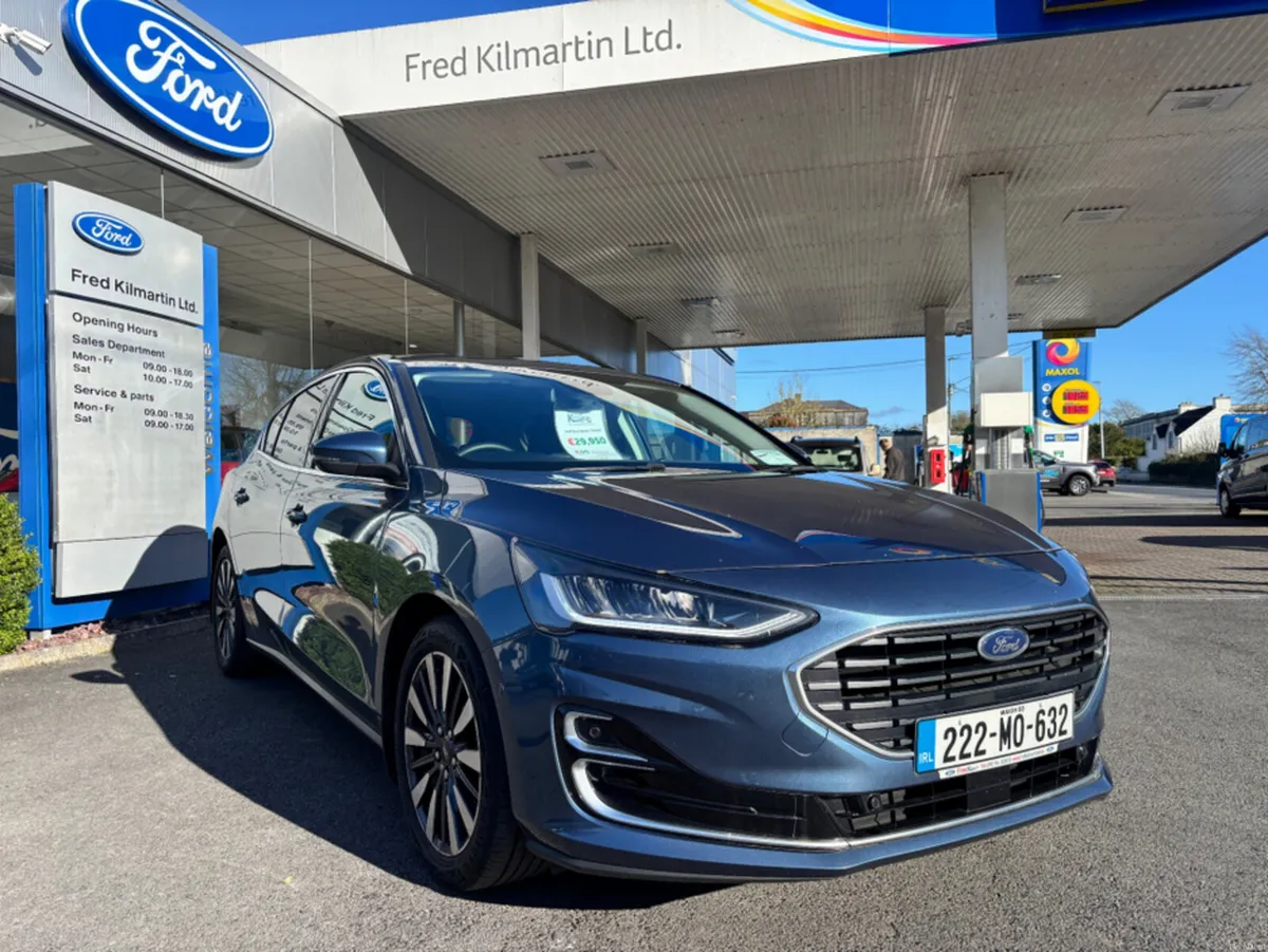 Ford Focus TITANIUM VIGNALE 5DR 1.0T 12 125 MHEV - Image 1
