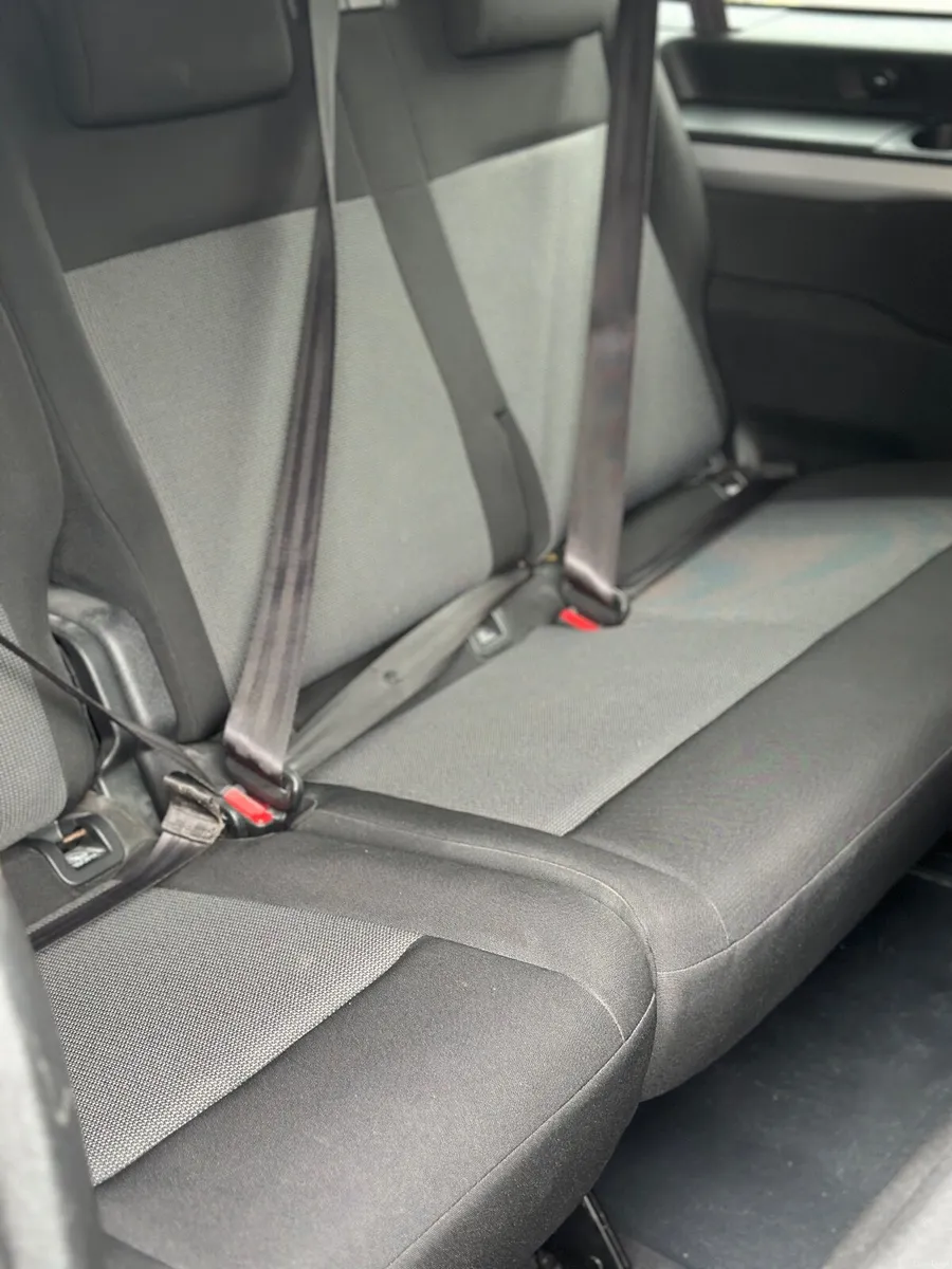 Toyota Proace 2017 9seats. - Image 4