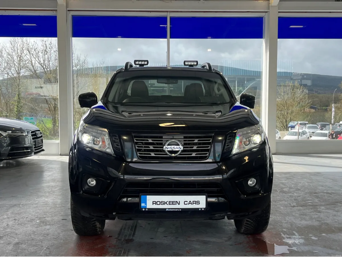 Nissan Navara 2.3 DCI TREK-1 4DR - Image 2