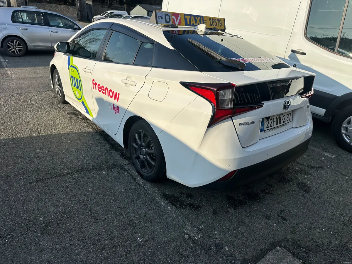 Taxi available for rent - Image 4