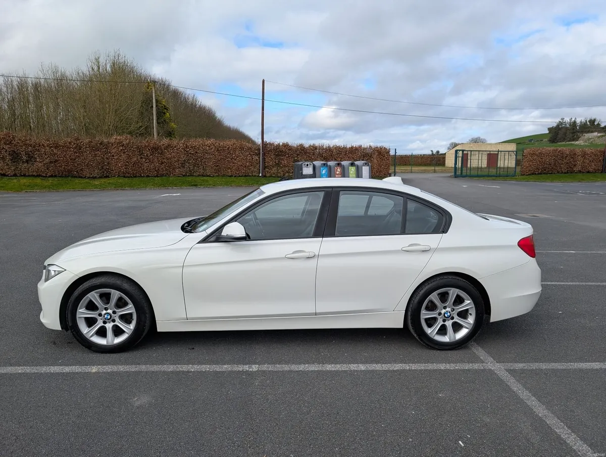 *DEPOSIT TAKEN* BMW 3-Series 2013 - Image 3