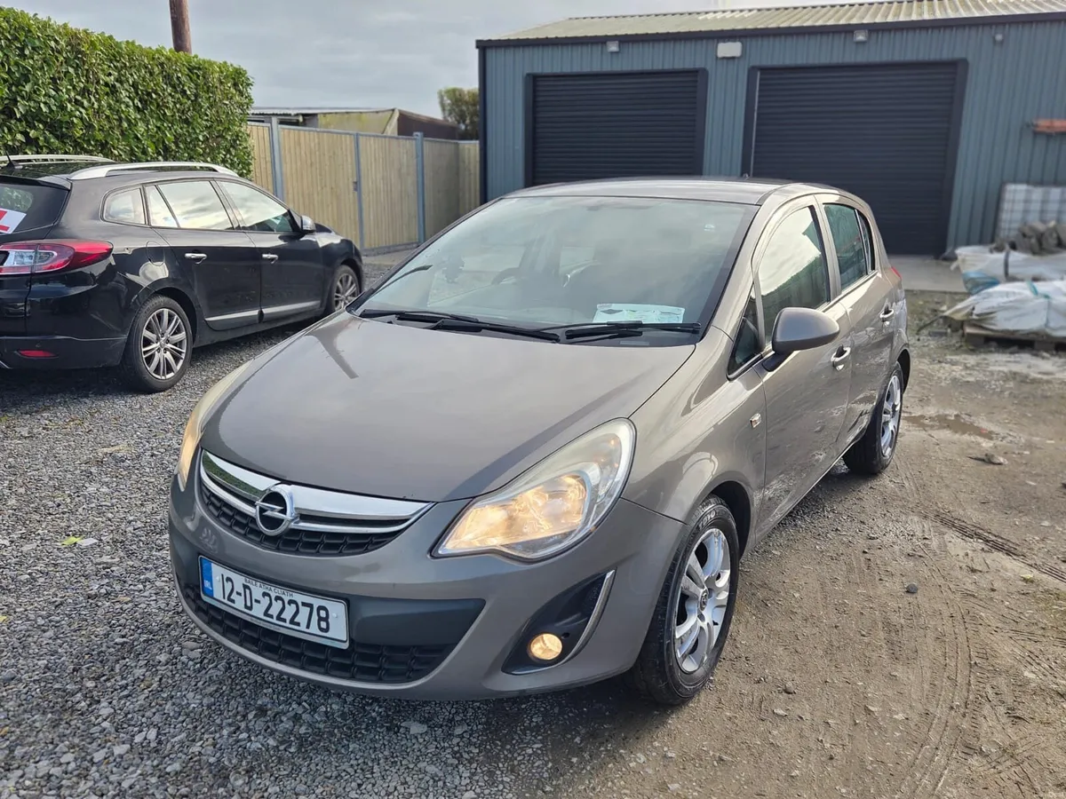 Opel Corsa 1.2  €2150 - Image 1