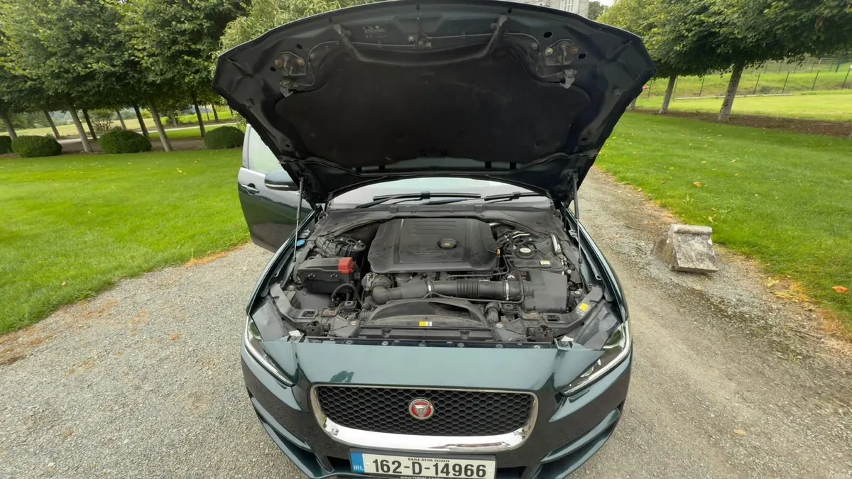 2016 Jaguar XE Auto | Rare British Racin - Image 2