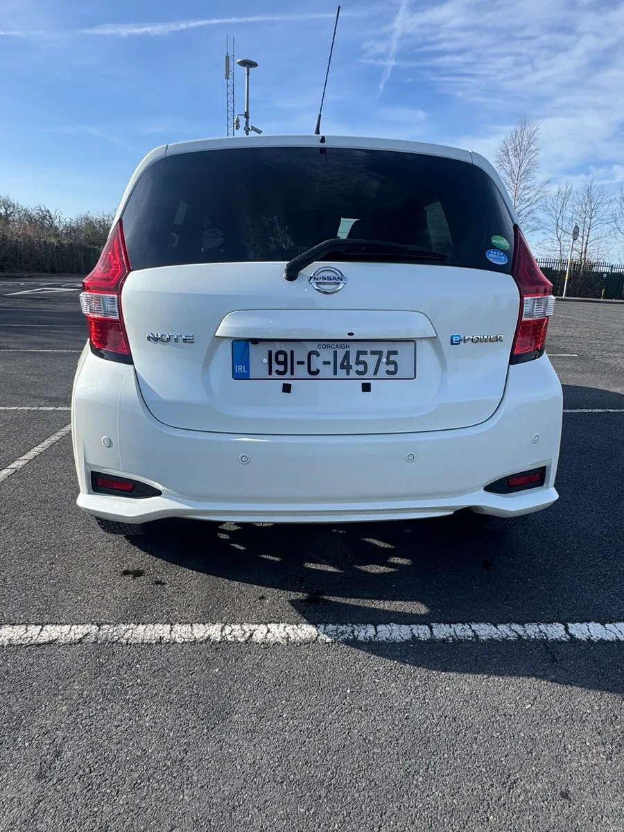 Nissan Note 2019 automatic - Image 4