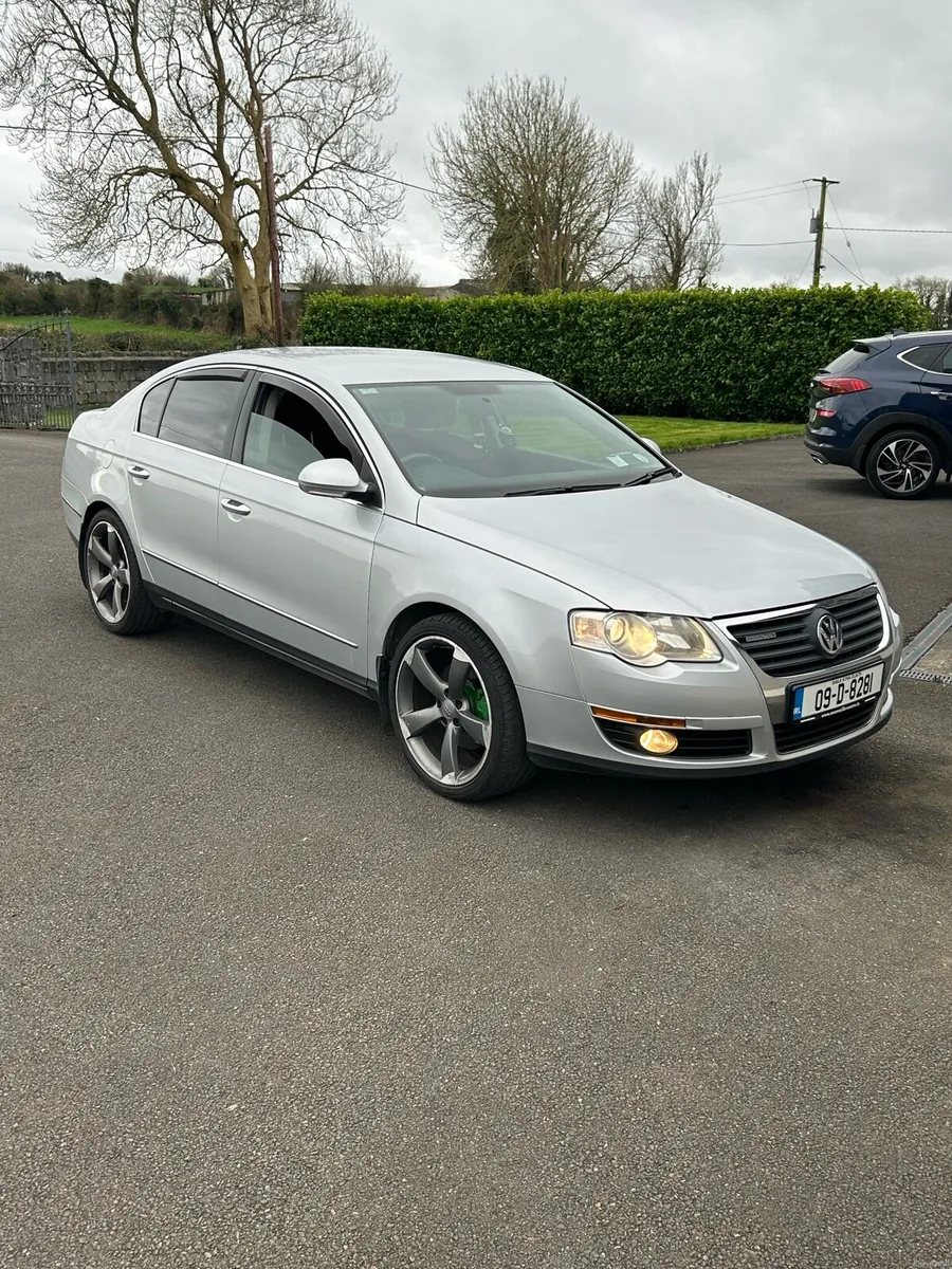 VOLKSWAGEN PASSAT!!MINT!!! - Image 1