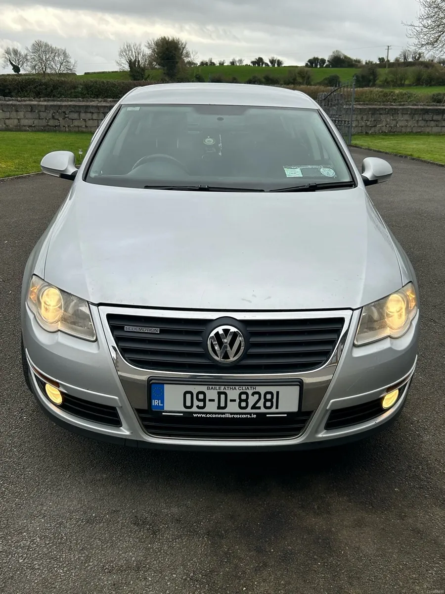 VOLKSWAGEN PASSAT!!MINT!!! - Image 2