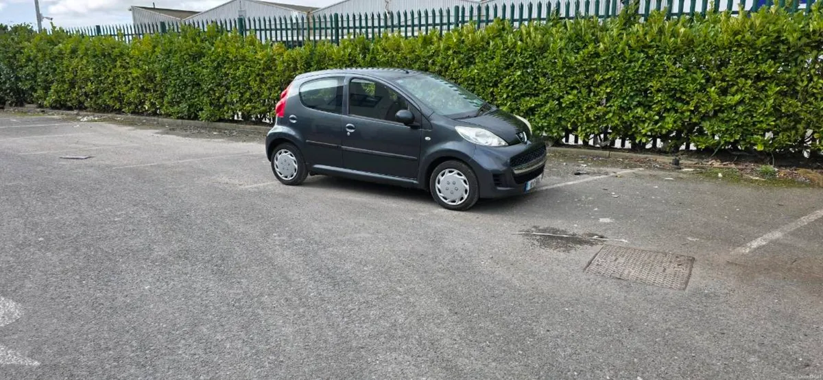 Peugeot 107 - Image 2